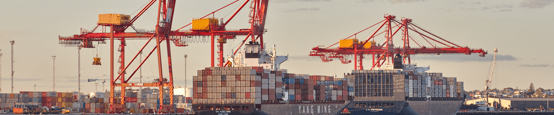 Airfreight, Shipping, Seafreight, Forwarder, Logistics